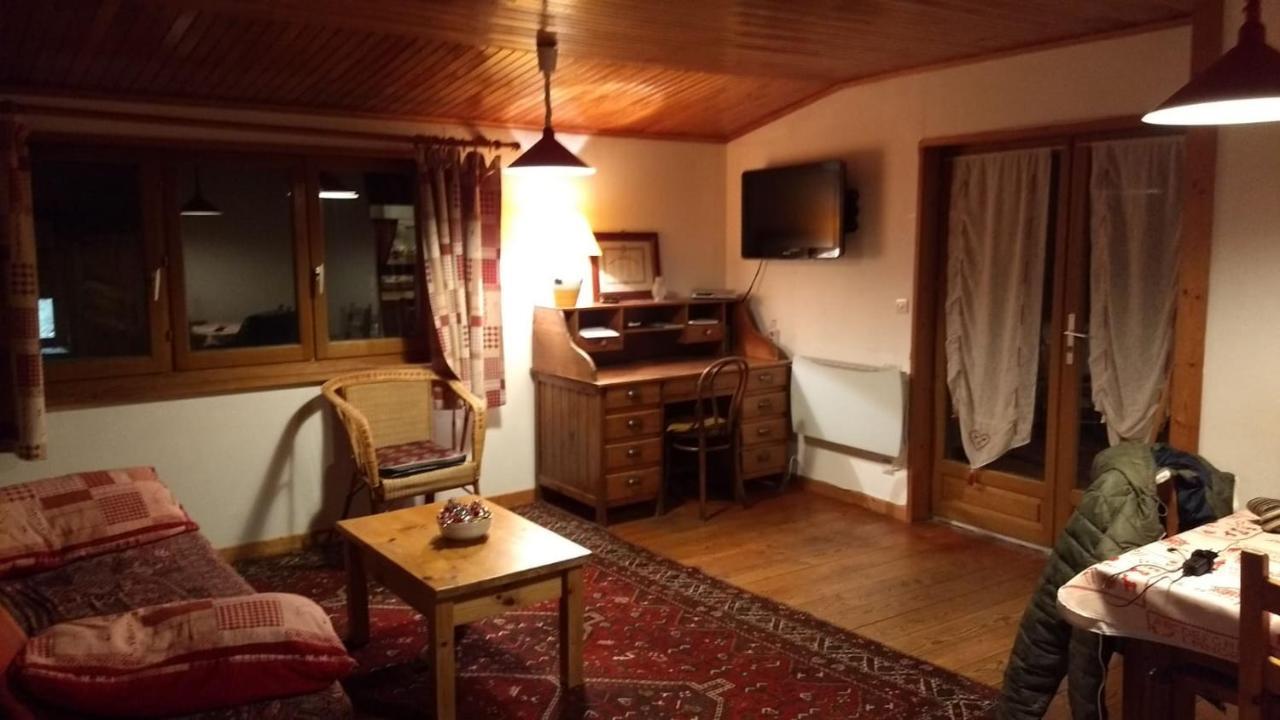 Appartement Dans Le Plus Haut Village D'Europe Saint-Vérand Eksteriør bilde